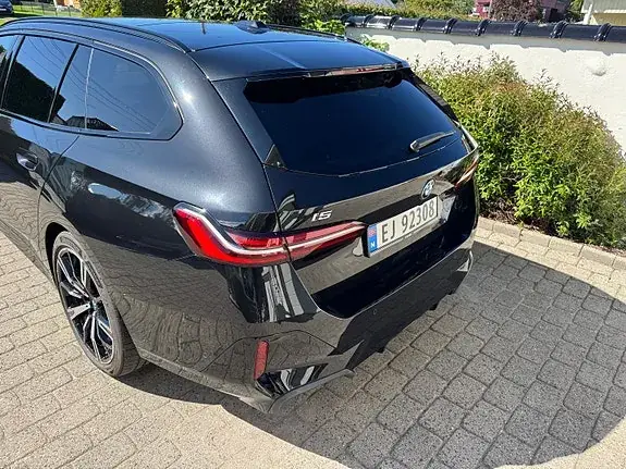 BMW I5 2025 photo 3