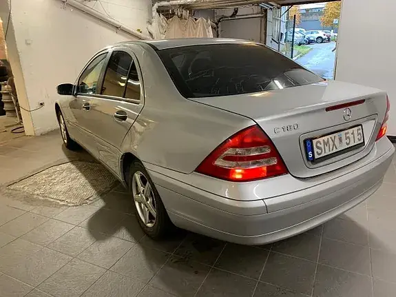 Mercedes-Benz C180 2001 photo 5