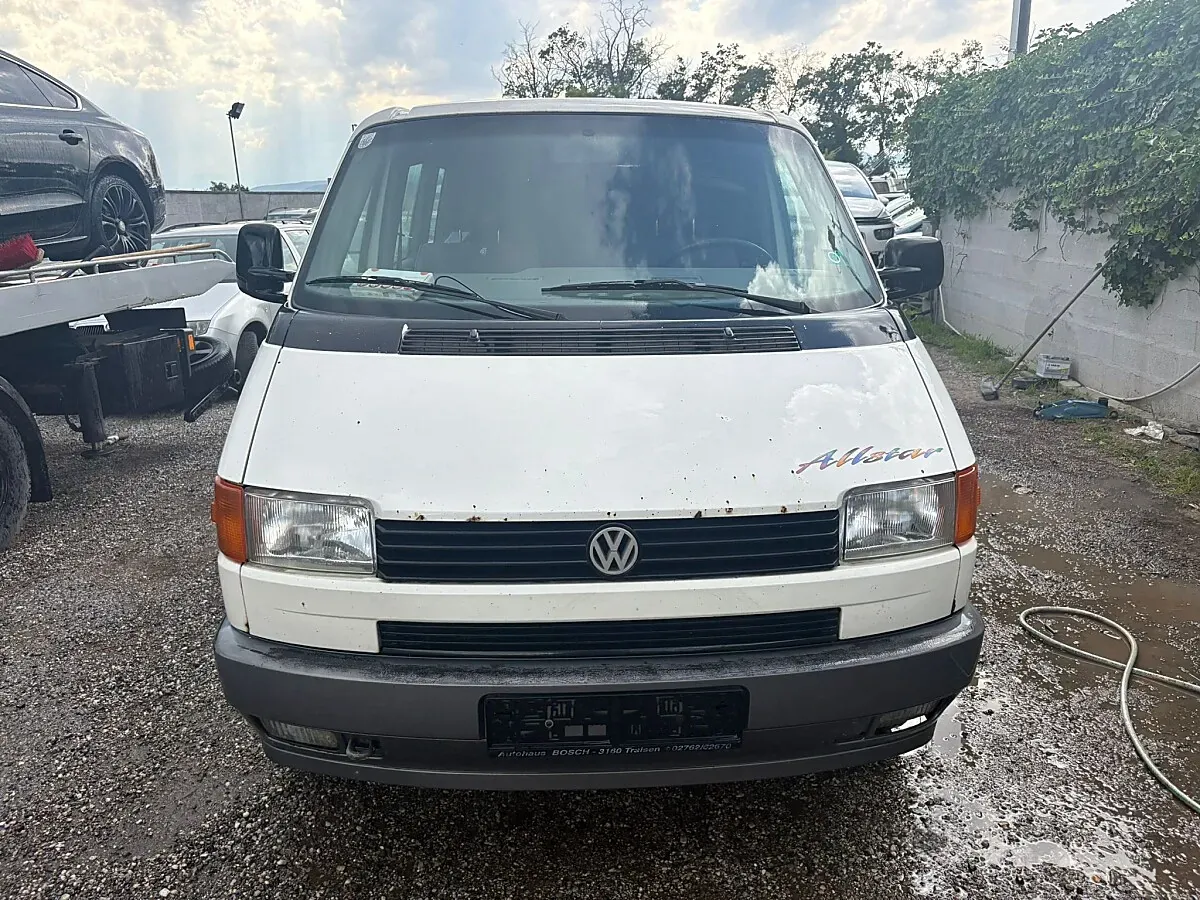 Volkswagen Multivan 1995 photo 3
