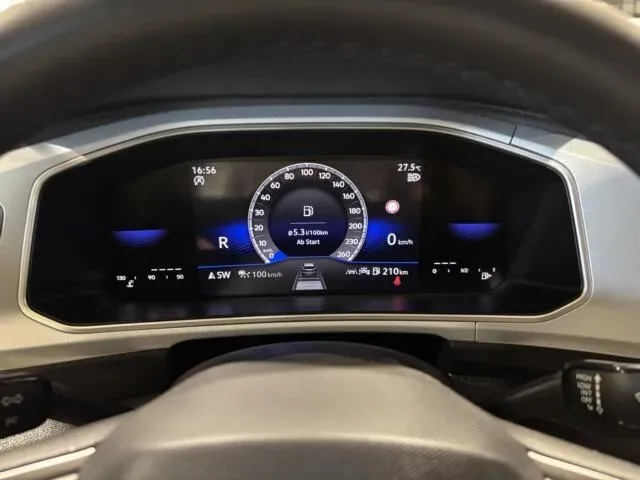 Volkswagen T-Roc 2025 photo 2