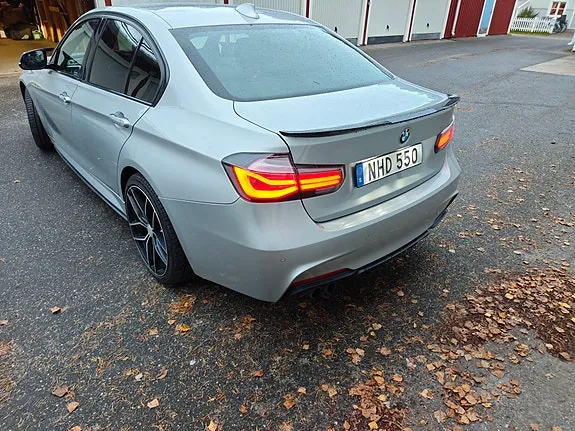 BMW 328I 2013 photo 3