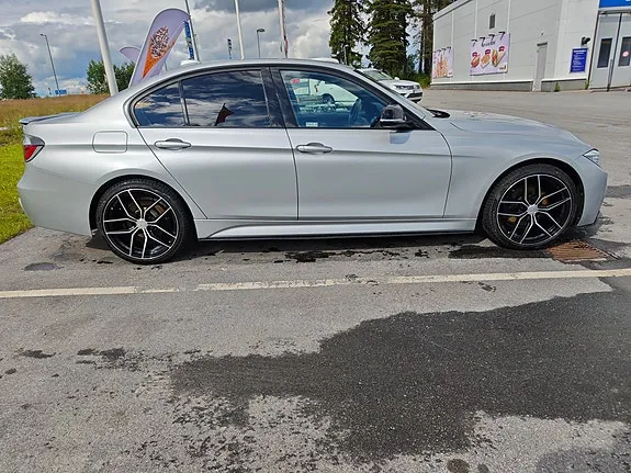 BMW 328I 2013 photo 4