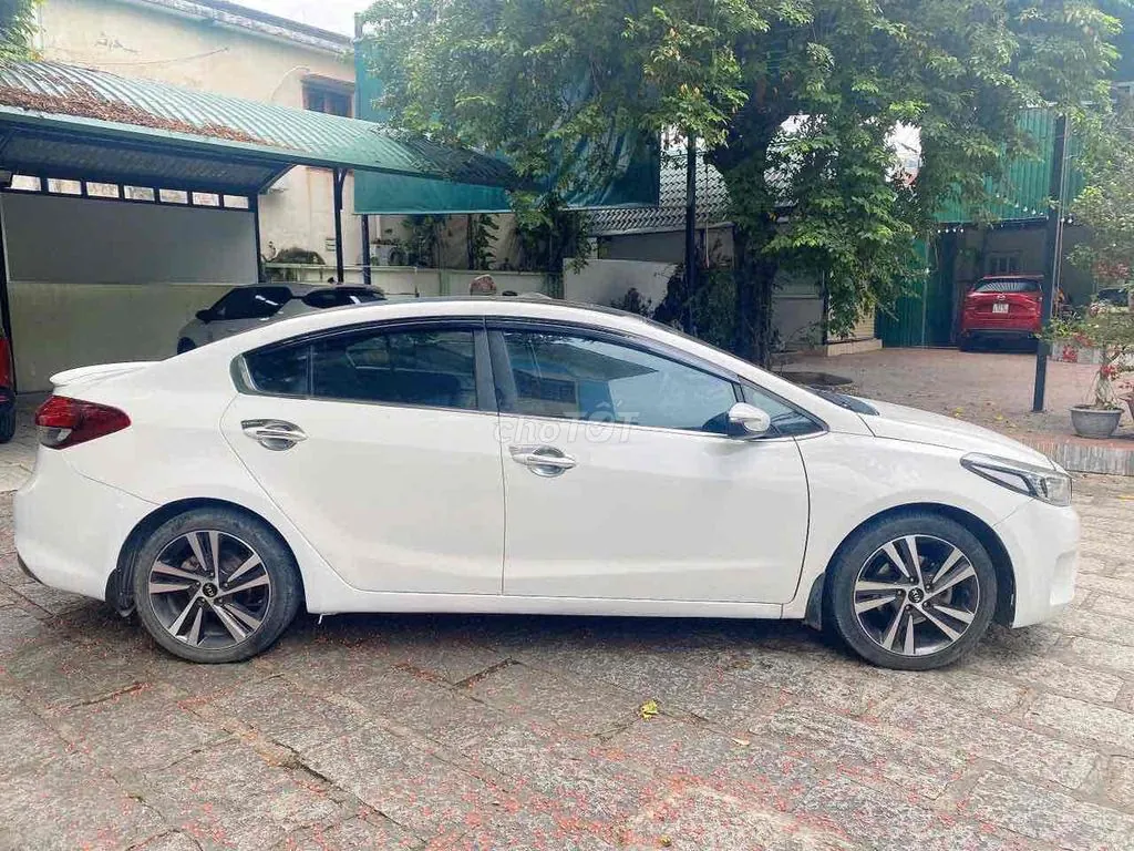 Kia Cerato 2012 photo 4
