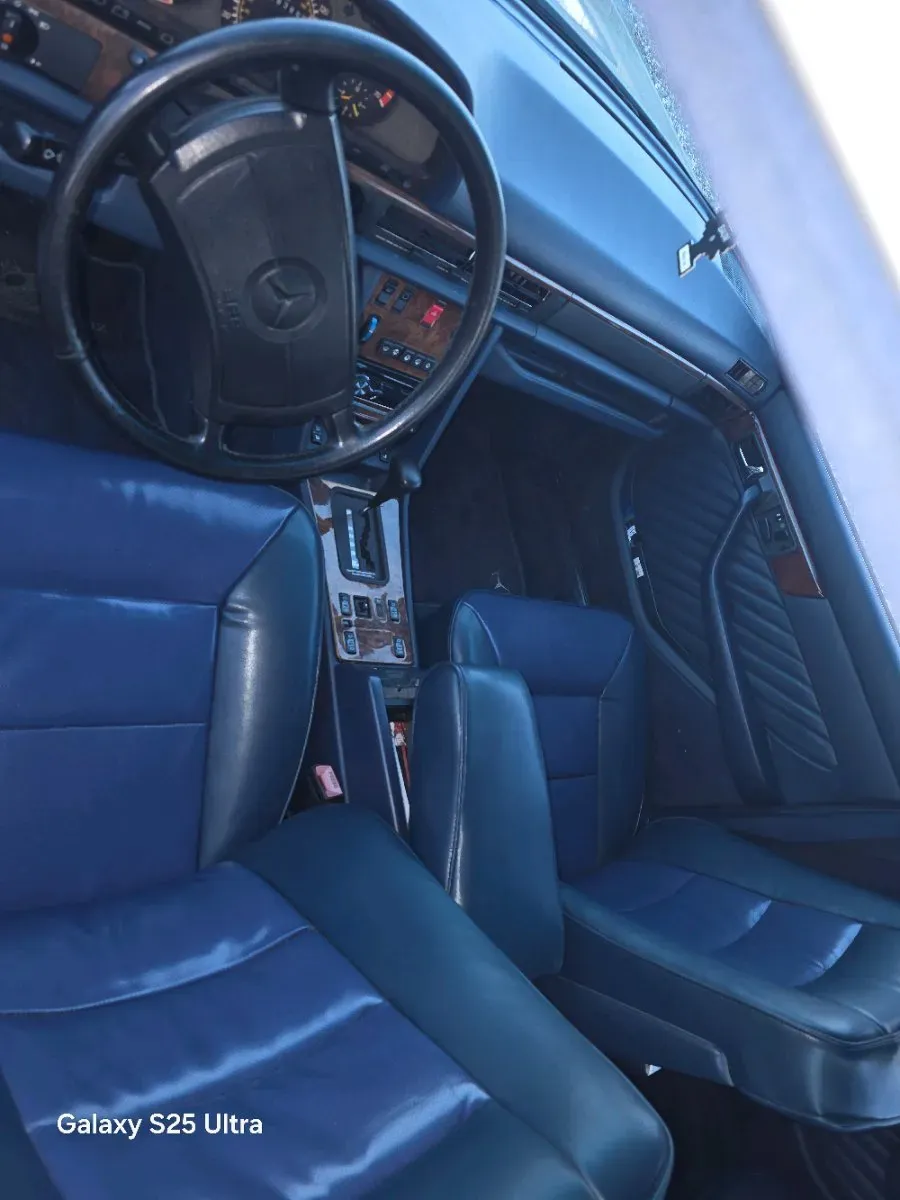 Mercedes-Benz S-Class 1990 photo 3