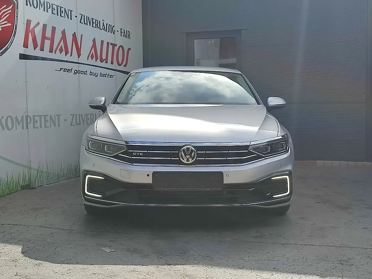Volkswagen Passat 2020 photo 2
