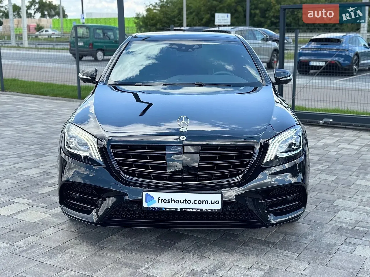 Mercedes-Benz S-Class 2017 photo 2