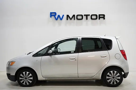 Mitsubishi Colt 2011 photo 3