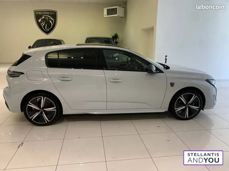Peugeot 308 2025 photo 4