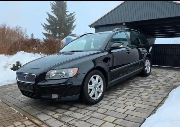 Volvo V50