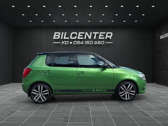 Skoda Fabia 2011 photo 5