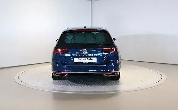 Volkswagen Passat 2020 photo 4