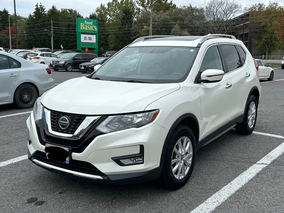 Nissan Rogue 2018 photo 2