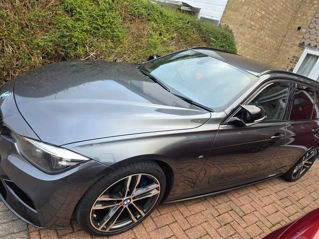 BMW 3 Series 2019 photo 5