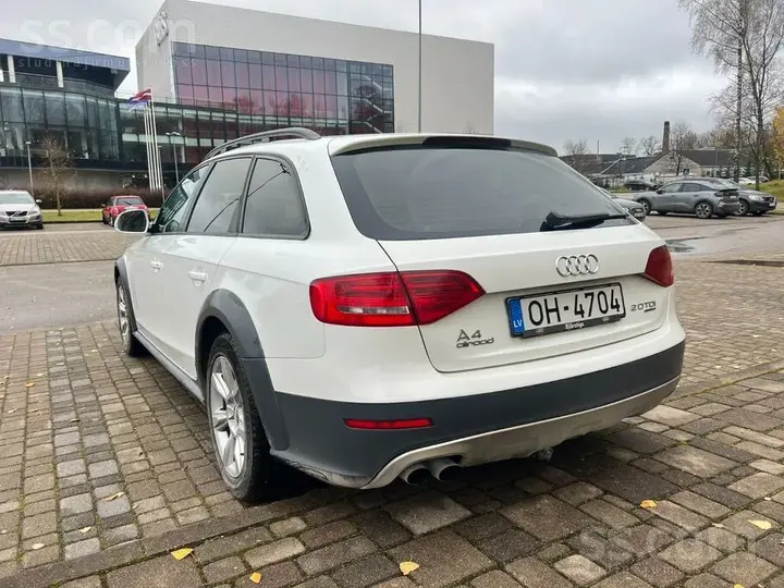 Audi A4 Allroad 2009 photo 3