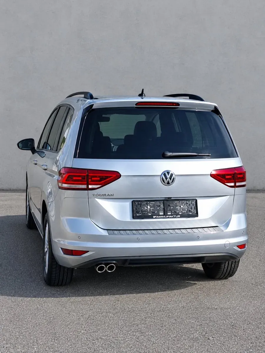 Volkswagen Touran 2019 photo 2