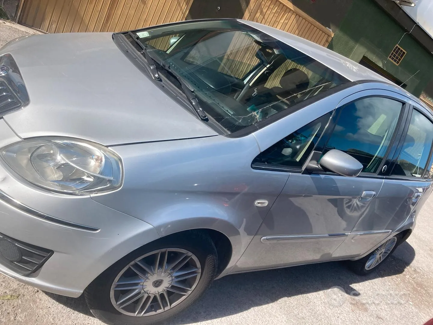 Lancia Musa 2009 photo 4