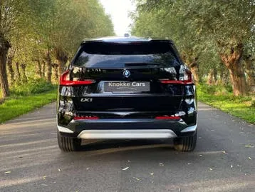 BMW Ix1 2024 photo 2