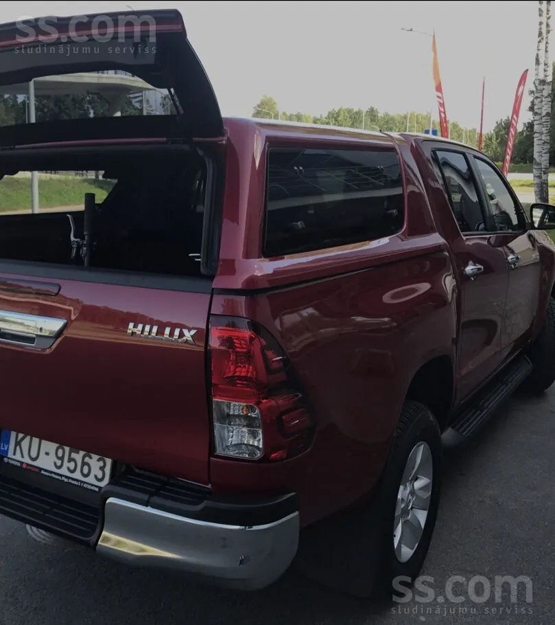 Toyota Hilux 2017 photo 5