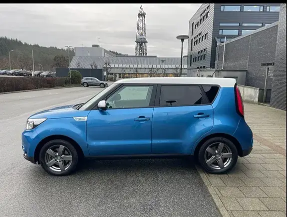 Kia Soul 2018 photo 2