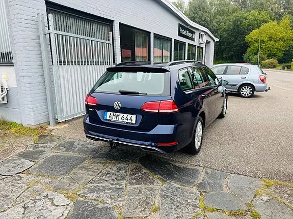 Volkswagen Golf 2018 photo 3