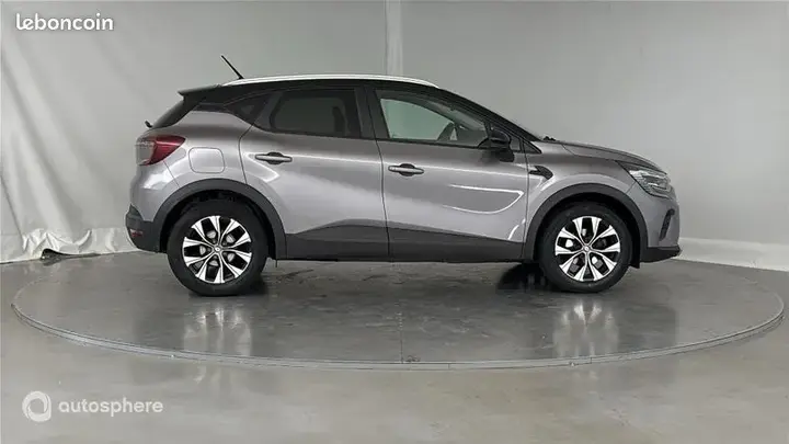 Renault Captur 2023 photo 4