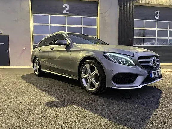 Mercedes-Benz C200