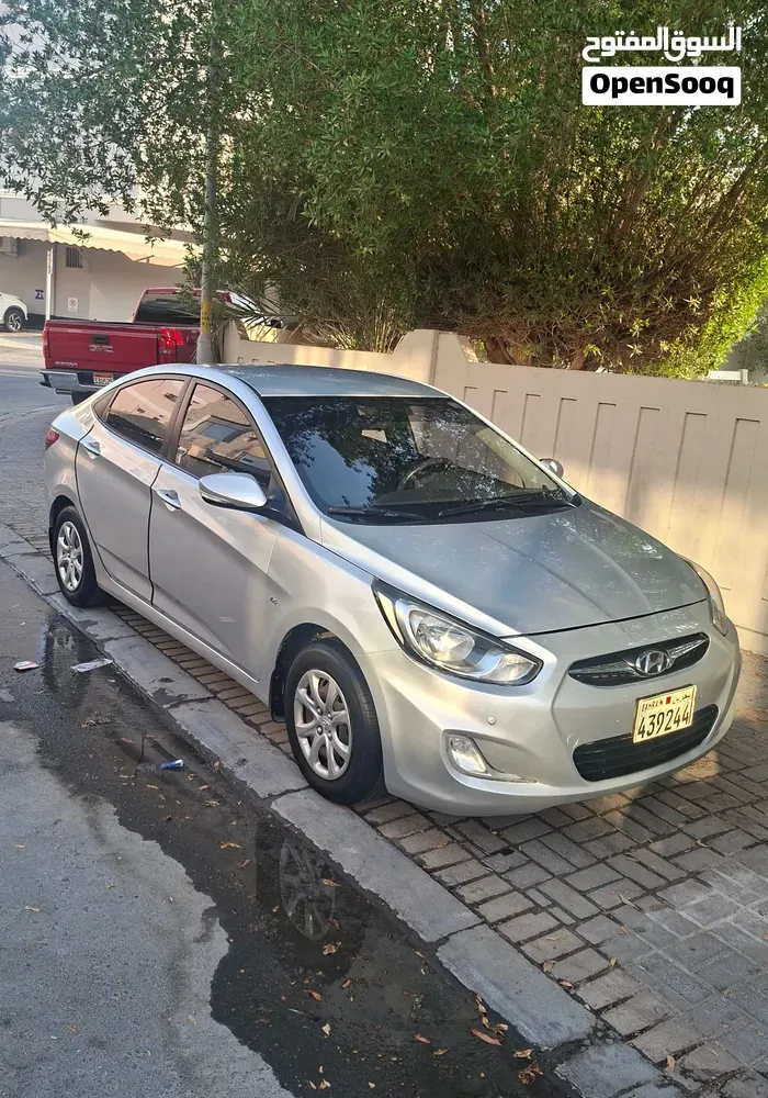Hyundai Accent 2015 photo 5