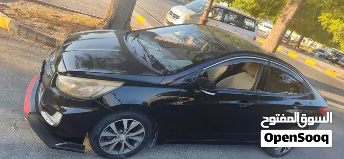 Hyundai Accent 2015 photo 2