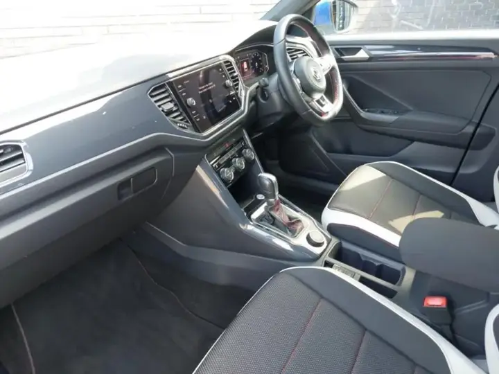 Volkswagen T-Roc 2019 photo 5