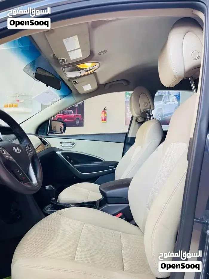 Hyundai Santa Fe 2016 photo 2