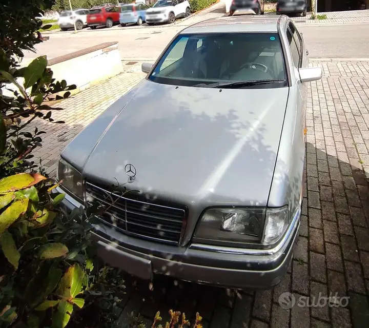Mercedes-Benz C 180 Elegance 1995 photo 2