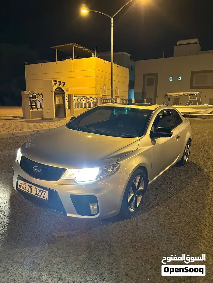 Kia Cerato 2012 photo 4