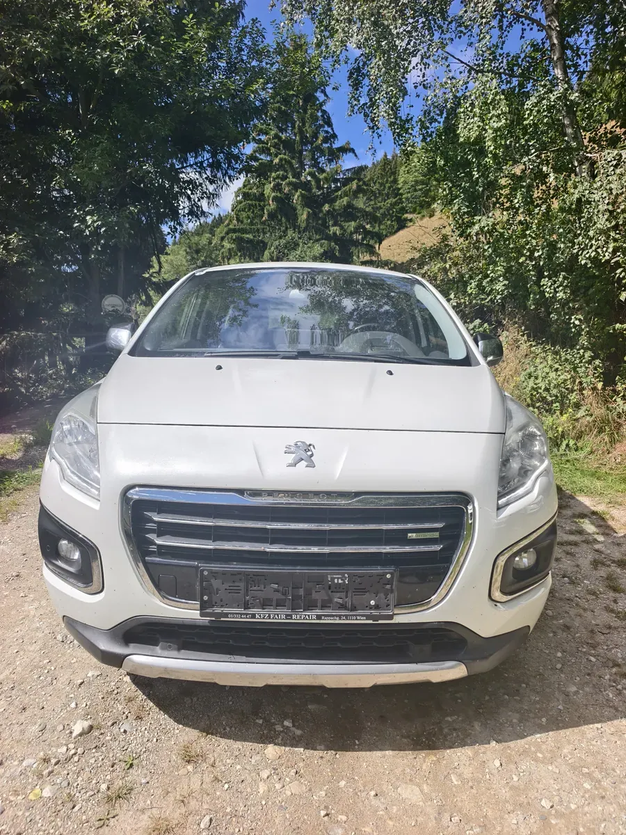 Peugeot 3008 2015 photo 2