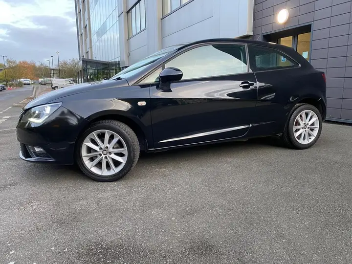 Seat Ibiza 2016 photo 4