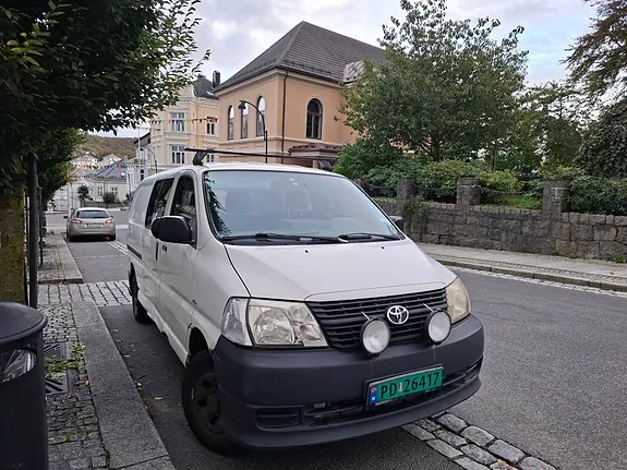 Toyota Hiace 2008 photo 4