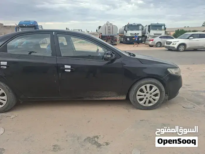 Kia Forte 2010 photo 3
