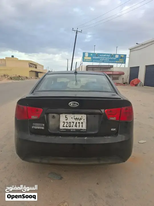 Kia Forte 2010 photo 2
