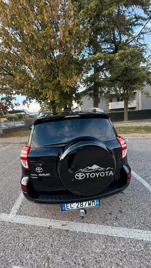 Toyota Rav4 2010 photo 5