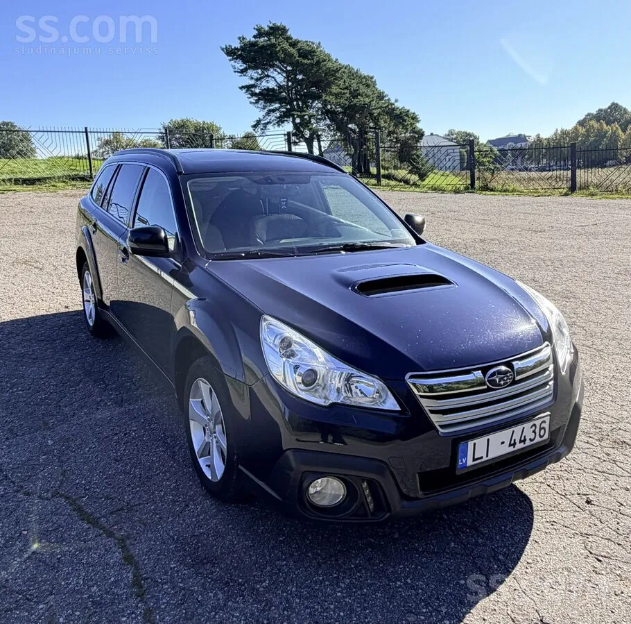 Subaru Legacy Outback 2014 photo 2