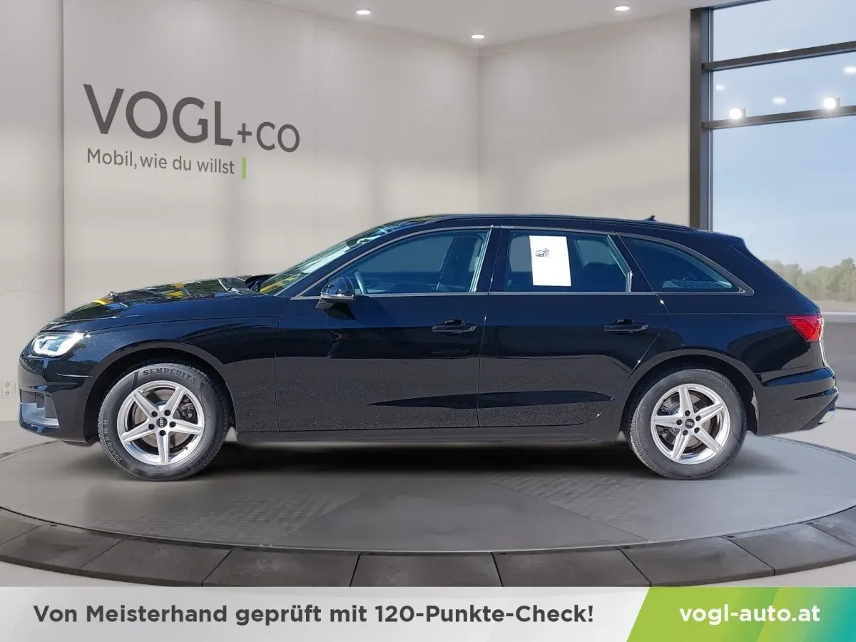 Audi A4 2023 photo 2