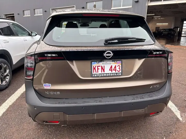 Nissan Kicks 2025 photo 4
