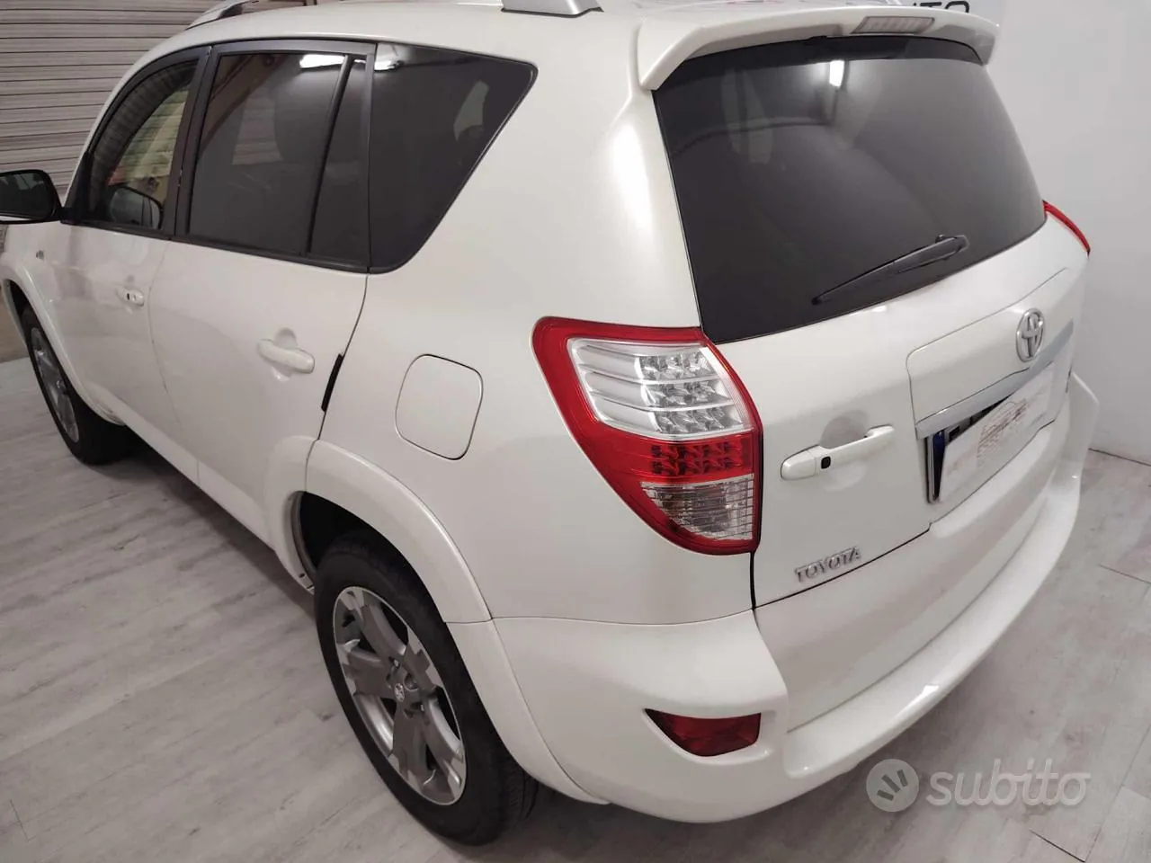 Toyota Rav4 2011 photo 4