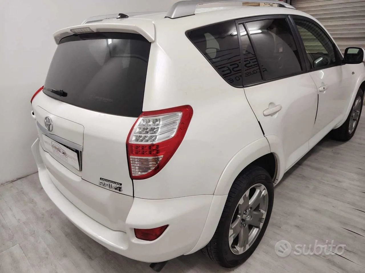 Toyota Rav4 2011 photo 3
