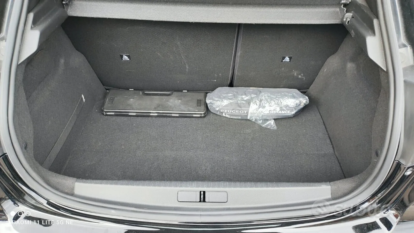 Peugeot 208 2023 photo 4