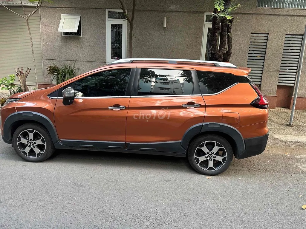 Mitsubishi Xpander Cross 2022 photo 3