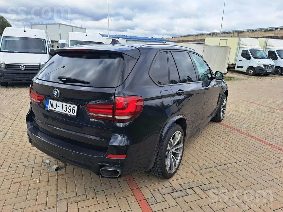 BMW X5 2015 photo 4