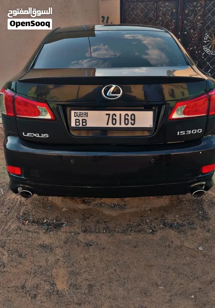 Lexus Is 300 2013 photo 5