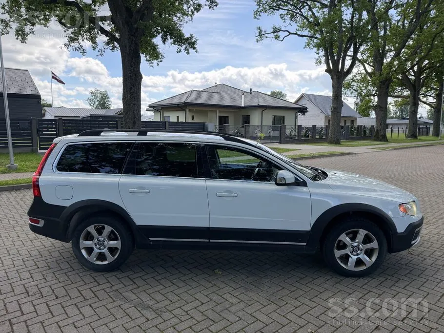 Volvo Xc70 2011 photo 4