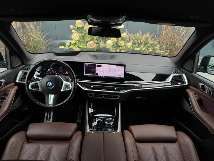 BMW X5 2023 photo 2