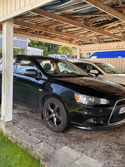 Mitsubishi Lancer
